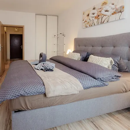 Jegeho With Balcony Lägenhet *