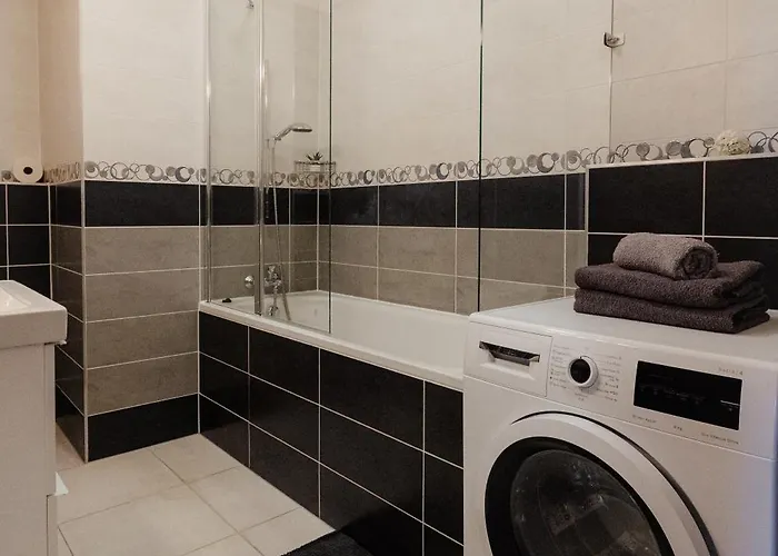 Jegeho With Balcony *